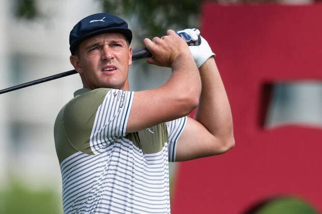 Bryson Dechambeau of the USA tees off at the fifth hole in round 2 during the PGA, Golf Herren European Tour Dubai Desert Classic at Emirates Golf Club, Dubai, UAE on 24 January 2020. Copyright: xGrantxWinterx 26070104
