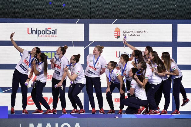 SPAIN ESP Gold Medal RUSSIA RUS Silver Medal HUNGARY HUN Bronze Medal Budapest 25 01 2020 Duna Arena Women Medal Ceremony XXXIV LEN European Water polo, Wasserball Championships 2020 Photo © Andrea Staccioli Deepbluemedia Insidefoto andreaxstaccioli