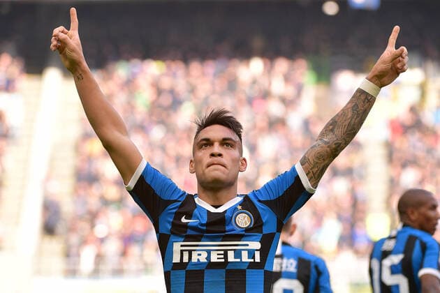 Bilder des Jahres 2020, Sport 01 Januar Sport Themen der Woche KW04 Lautaro Martinez of FC Internazionale celebrates after scoring a goal during the Serie A match between Inter Milan and Cagliari at Stadio San Siro, Milan, Italy on 26 January 2020. Copyright: xMattiaxOzbotx 26100032
