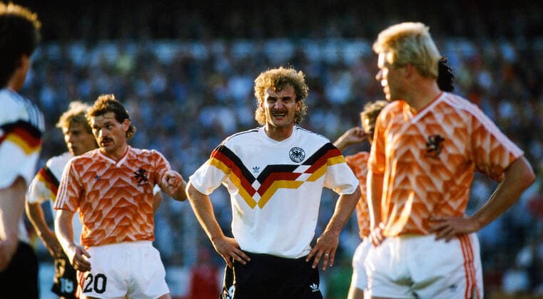 Deutschland - Niederlande Deutschland, Hamburg, 21.06.1988, Fussball, UEFA EURO, EM, Europameisterschaft,Fussball 1988 in Deutschland, Halbfinale, Deutschland - Niederlande (1:2): Rudoi Völler (Deutschland).