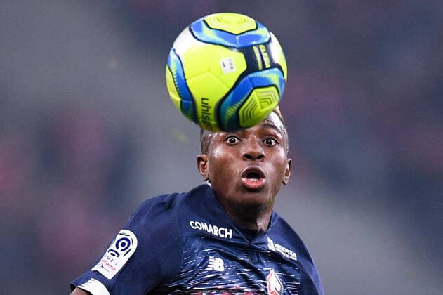 07 VICTOR OSIMHEN (LIL) - BALLON FOOTBALL : Lille vs Paris SG - Ligue 1 Conforama - 26 01 2020 FEP Panoramic 