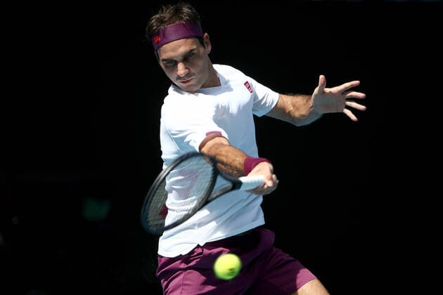 AUSTRALIAN OPEN DAY 9, Roger Federer of Switzerland plays a return shot during his fifth round match against Tennys Sandgren of the USA on day nine of the Australian Open tennis tournament at Rod Laver Arena in Melbourne, Tuesday, January 28, 2020. ( NO ARCHIVING, EDITORIAL USE ONLY, NO USE IN BOOKS WITHOUT CONSENT MELBOURNE VIC AUSTRALIA  Copyright: xROBxPREZIOSOx 20200128001445150539