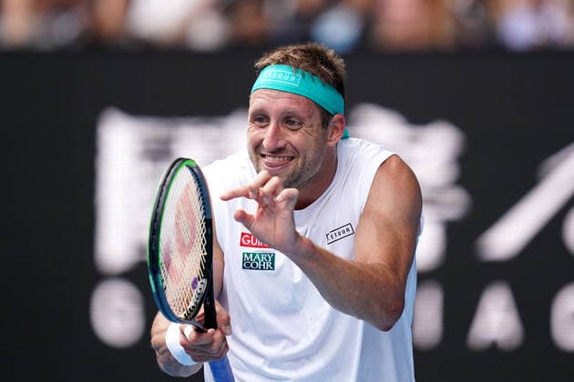 AUSTRALIAN OPEN DAY 9, Tennys Sandgren of the USA reacts after losing a point during his fifth round match against Roger Federer of Switzerland on day nine of the Australian Open tennis tournament at Rod Laver Arena in Melbourne, Tuesday, January 28, 2020. ( NO ARCHIVING, EDITORIAL USE ONLY, NO USE IN BOOKS WITHOUT CONSENT MELBOURNE VIC AUSTRALIA  Copyright: xMICHAELxDODGEx 20200128001445164493