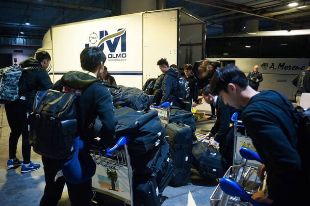 January 29, 2020, Malaga, Spain: Players prepare their bags at Malaga Costa del Sol airport..Wuhan Zall FC Chinese soccer team arrives at Malaga Costa del Sol airport for a pre-season training in Cadiz province. According to the Andalusia and Spanish government, the players are not infected with the Corona virus and during their stay, they will be subjected to health controls. The team will be in Andalusia until 15 February. Wuhan Zall FC team players in Malaga, Spain - 29 Jan 2020 - ZUMAs197 96526605st Copyright: xJesusxMeridax