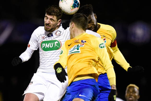 Xeka ( 8 - LOSC ) - Ismael Gace ( 4 - Epinal ) - FOOTBALL : SAS Epinal vs Lille OSC - Coupe de France - Epinal - 29 01 2020 FedericoPestellini Panoramic 