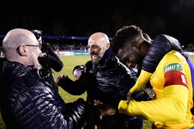 Xavier Collin ( entraineur Epinal ) - Ismael Gace ( 4 - Epinal ) - Joie des joueurs de l equipe du Epinal apres sa victoire - FOOTBALL : SAS Epinal vs Lille OSC - Coupe de France - Epinal - 29 01 2020 FedericoPestellini Panoramic 