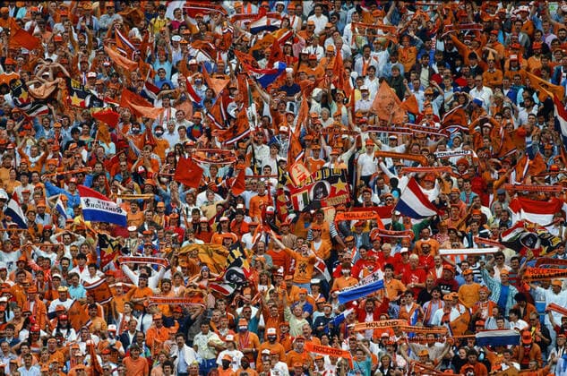 Fußball, EM Finale 1988 in München, Niederlande - Sowjetunion 2:0 UDSSR - Niederlande Deutschland, München, 215.06.1988, Fussball, UEFA EURO, EM, Europameisterschaft,Fussball 1988 in Deutschland, Finale, UDSSR - Niederlande (0:2): Niederlande Fans.