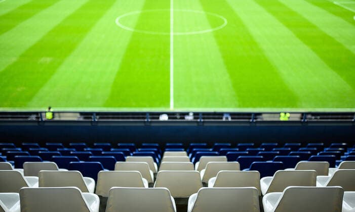 Fußball, Stadiongeschichte SV Darmstadt 98 02.02.2020, xfux, Fussball 2.Bundesliga, SV Darmstadt 98 - VfL Osnabrueck, emonline, emspor, v.l. Ansicht, Uebersicht Merck-Stadion am Boellenfalltor Jonathan-Heimes-Stadion am Böllenfalltor Ansicht der neuen Gegengerade Einweihnung Eroeffnung Tribuene Neubau Feld Rasen Spielfeld Innenraum Sitze Flutlicht Blick von der Gegengerade (DFL DFB REGULATIONS PROHIBIT ANY USE OF PHOTOGRAPHS as IMAGE SEQUENCES and or QUASI-VIDEO) Darmstadt