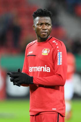 Edmond Tapsoba ( Bayer 04 Leverkusen ). 05.02.2020, Fussball, DFB Pokal, Bayer 04 Leverkusen vs VFB Stuttgart DFL REGULATIONS PROHIBIT ANY USE OF PHOTOGRAPHS AS IMAGE SEQUENCES AND OR QUASI-VIDEO 05.02.2020, Fussball, DFB Pokal, Bayer 04 Leverkusen vs VFB Stuttgart Leverkusen Copyright: xThomasxThienelx Eibner-Pressefotox EP_ttl