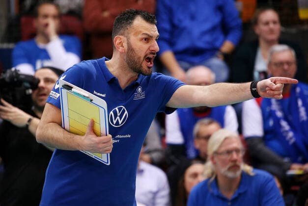 BAU 05.02.2020 Stuttgart Volleyball Allianz MTV Stuttgart vs. LKS Commercecon Lodz, Trainer Giannis Athanasopoulos (Stuttgart)