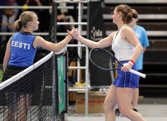 TENNIS - ITF Fed Cup TALLINN,ESTONIA,07.FEB.20 - TENNIS - ITF Fed Cup. Image shows Elena Malygina (EST) and Melanie Klaffner (AUT). GEPAxpictures xWalterxLuger