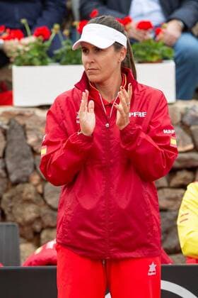 FedCup Spanish team captain Anabel Medina reacts during Spain s Carla Suarez match against Japanese Misaki Doi on their FedCup Qualifiers round match at La Manga tennis club, in Murcia, southeastern Spain, 07 February 2020. The FedCup round runs from 7 to 8 February. Spain vs. Japan !ACHTUNG: NUR REDAKTIONELLE NUTZUNG!  Copyright: xMarcialxGuillénx GRAF6462 20200207-637166921905390883