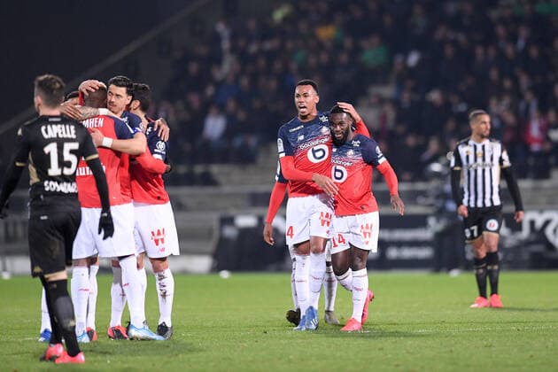 JOIE - 14 JONATHAN BAMBA (LIL) - 04 GABRIEL (LIL) FOOTBALL : Angers vs Lille - Ligue 1 Conforama - 07 02 2020 FEP Panoramic 