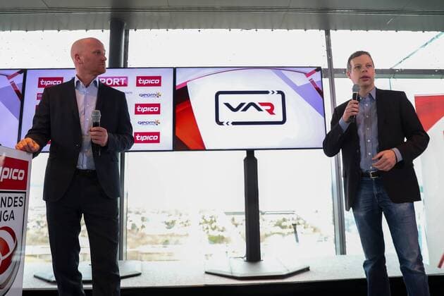 SOCCER - BL, press conference, PK, Pressekonferenz VIENNA,AUSTRIA,11.FEB.20 - SOCCER - tipico Bundesliga, spring season start, press conference. Image shows chairman Christian Ebenbauer (Bundesliga) and Thomas Hollerer (OEFB). GEPAxpictures xPhilippxBrem