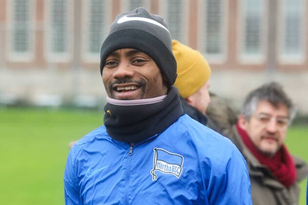 Salomon Kalou beim Training von Hertha BSC auf dem Hans Braun Sportplatz am 11.02.20 in Berlin Hertha BSC Training nach Klinsmann Rücktritt