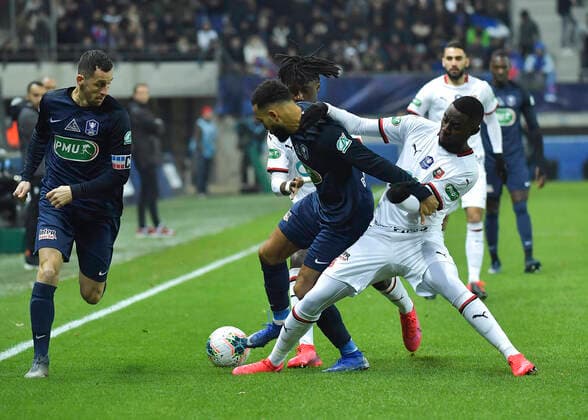Bekkouche Sofiane vs Niang Mbaye FOOTBALL : Coupe de France 1 4 de Finale Belfort vs Rennes - 11 02 2020 