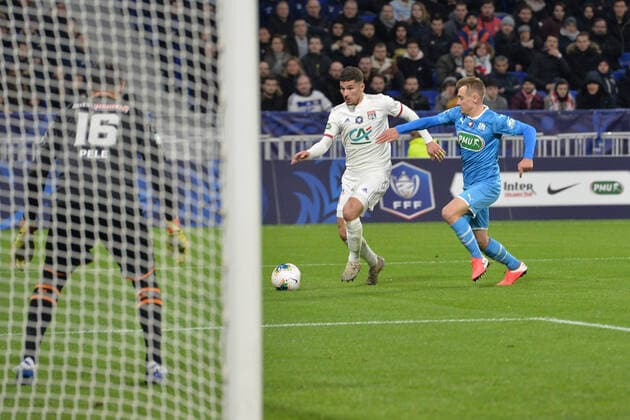 Houssem Aouar (lyon) vs Valentin Rongier (marseille) FOOTBALL : Lyon vs Marseille - Coupe de France - 1 4 finale - 12 02 2020 FredericChambert Panoramic 