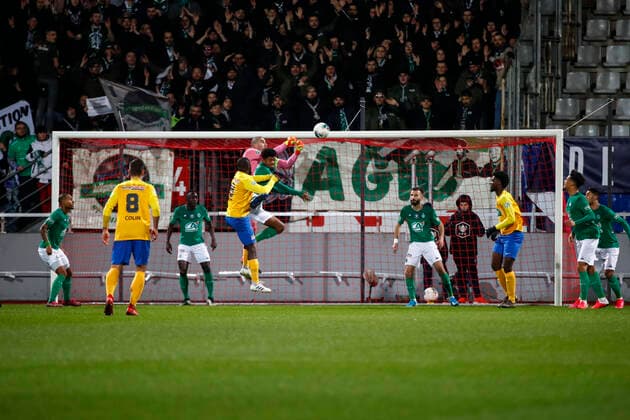 Stephane Ruffier ( Gardien goal Saint Etienne ) Wesley Fofana (Saint Etienne) FOOTBALL : Coupe de France - Epinal vs Saint Etienne - 13 02 2020 GwendolineLeGoff Panoramic 