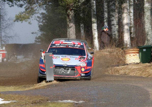 Estonia s Ott Tanak and co driver Martin Järveoja in their Hyundai i20 Coupe WRC, Motorsport Rallye, WM on stage seven of the Rally Sweden, second round of the FIA World Rally Championship in Torsby, Sweden, on Feb. 15, 2020. TORSBY SWEDEN x61460x *** Estonia s Ott Tanak and co driver Martin Järveoja in their Hyundai i20 Coupe WRC on stage seven of the Rally Sweden, second round of the FIA World Rally Championship in Torsby, Sweden, on Feb 15, 2020 TORSBY SWEDEN x61460x,  Copyright: xMickexFransson TTx FIA RALLY SWEDEN