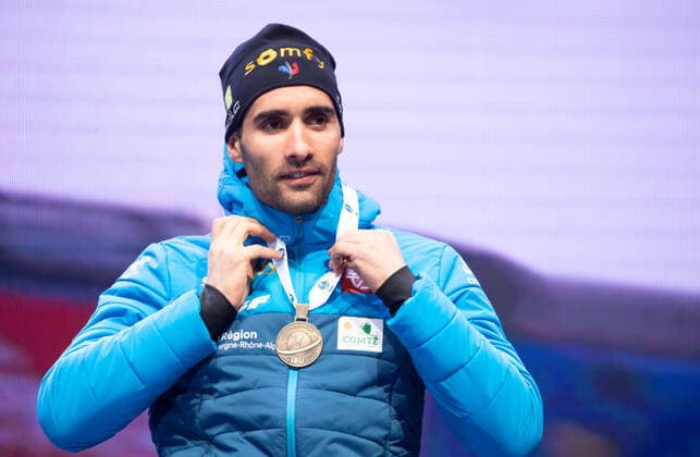 BIATHLON - IBU World Championships Antholz 2020 ANTHOLZ,ITALY,15.FEB.20 - BIATHLON - IBU World Championships 2020, 10km sprint men. Image shows Martin Fourcade (FRA). Keywords: medal. GEPAxpictures xAndreasxPranter