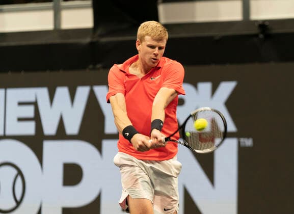 New York Open 2020 semifinals ATP, Tennis Herren 250 Kyle Edmund of Great Britain returns ball during semifinal match against Miomir Kecmanovic of Serbia at ATP 250 New York Open 2020 tennis tournament at Nassau Coliseum, Edmund won match Hempstead New York United States Copyright: LevxRadin
