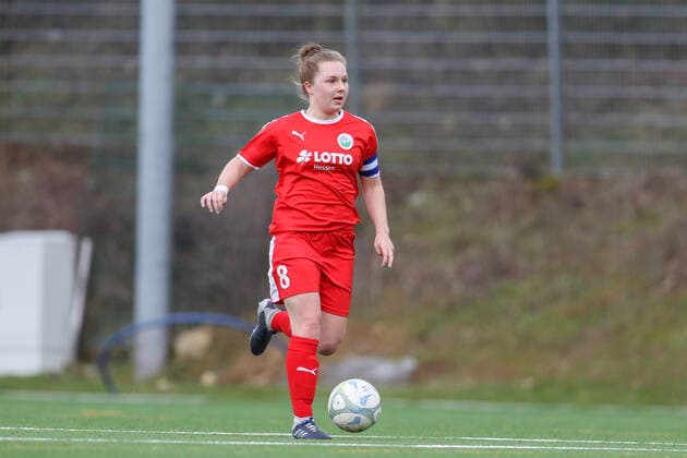 Regionalfreundschaftsspiele; Sportclub Wuerzburg - 1. FFC Frankfurt II; 16.02.2020 Madeleine Steck (1. FFC Frankfurt II) im Ballbesitz, Regionalfreundschaftsspiele, Sportclub Wuerzburg - 1. FFC Frankfurt II, 16.02.2020, Wuerzburg, Sportpark Heuchelhof Copyright: xBEAUTIFULxSPORTS JulienxChristx