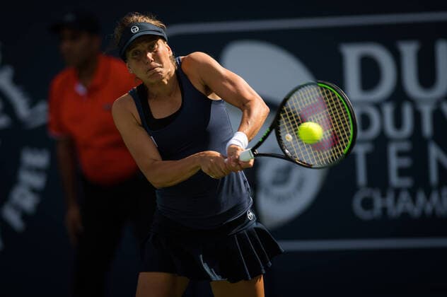 February 17, 2020, Dubai, UNITED ARAB EMIRATES: Barbora Strycova of the Czech Republic in action during the first round at the 2020 Dubai Duty Free Tennis Championships WTA, Tennis Damen Premier tennis tournament against Amanda Anisimova of the United States 2020 Dubai Duty Free Tennis Championships, Tennis, Dubai, Unied Arab Emirates, Feb 17 - ZUMAa181 20200217_zaa_a181_044 Copyright: xAFP7x