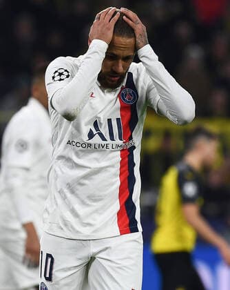 18.02.2020, xjhx, Fussball UEFA Champions League, Borussia Dortmund - Paris St.Germain PSG emspor, v.l. Neymar (PSG Paris St.Germain) enttaeuscht, enttaeuscht schauend, dissapointed (DFL DFB REGULATIONS PROHIBIT ANY USE OF PHOTOGRAPHS as IMAGE SEQUENCES and or QUASI-VIDEO) Dortmund
