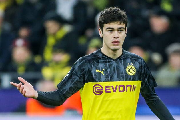 18.02.2020, Fussball, UCL Saison 2019 2020, UEFA Champions League, Achtelfinale - Borussia Dortmund - Paris Saint Germain Giovanni Reyna (Borussia Dortmund) Dortmund Signal Iduna Park NRW Deutschland xRHR-FOTO DEx