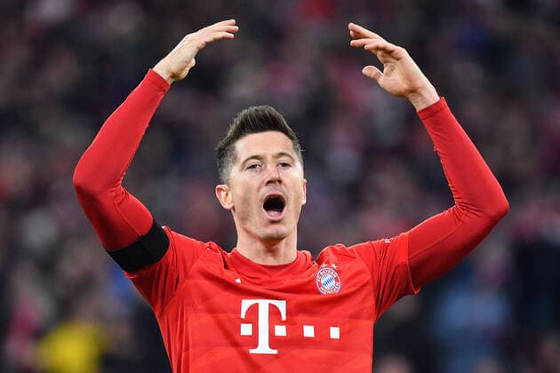 Robert LEWANDOWSKI (Bayern Muenchen), Torjubel, Jubel,Freude,Begeisterung, Aktion,Einzelbild,angeschnittenes Einzelmotiv,Halbfigur,halbe Figur. Fussball 1. Bundesliga,23.Spieltag,Spieltag23, FC Bayern Muenchen (M) - SC Paderborn )PB 3-2, am 21.02.2020 in Muenchen A L L I A N Z A R E N A, DFL REGULATIONS PROHIBIT ANY USE OF PHOTOGRAPHS AS IMAGE SEQUENCES AND OR QUASI-VIDEO. *** Robert LEWANDOWSKI Bayern Muenchen , goal celebration, jubilation, joy, enthusiasm, action, single picture, cut single motif, half figure, half figure football 1 Bundesliga, 23 match day, match day 23, FC Bayern Munich M SC Paderborn PB 3 2, on 21 02 2020 in Munich A L L I A N Z A R E N A, DFL REGULATIONS PROHIBIT ANY USE OF PHOTOGRAPHS AS IMAGE SEQUENCES AND OR QUASI VIDEO