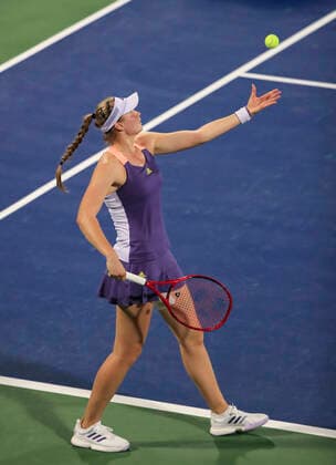 Elena Rybakina (KAZ) Tennis - Dubai Tennis Championships 2020 - WTA, Tennis Damen - Dubai Duty Free Tennis Stadium - Dubai - - United Arab Emirates - 22 February 2020. Copyright: xJuergenxHasenkopfx