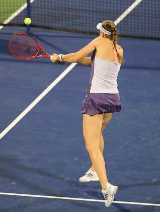 Elena Rybakina (KAZ) Tennis - Dubai Tennis Championships 2020 - WTA, Tennis Damen - Dubai Duty Free Tennis Stadium - Dubai - - United Arab Emirates - 22 February 2020. Copyright: xJuergenxHasenkopfx