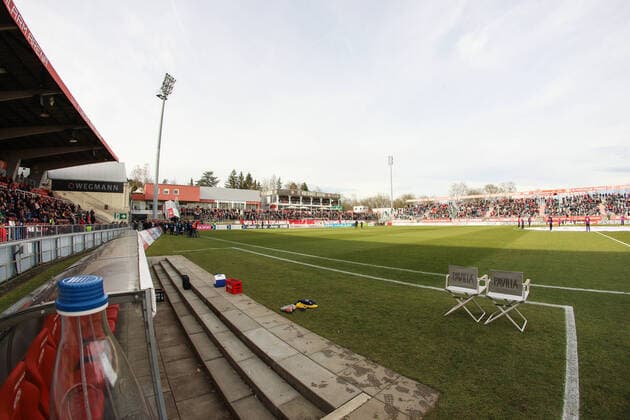 Fußball, Stadiongeschichte Würzburger Kickers 3. Liga; FC Wuerzburger Kickers - Eintracht Braunschweig; 22.02.2020 Blick in das Stadion, 3. Liga, FC Wuerzburger Kickers - Eintracht Braunschweig, 22.02.2020, Wuerzburg, FLYERALARM Arena DFL regulations prohibit any use of photographs as image sequences and or quasi-video Copyright: xBEAUTIFULxSPORTS JulienxChristx