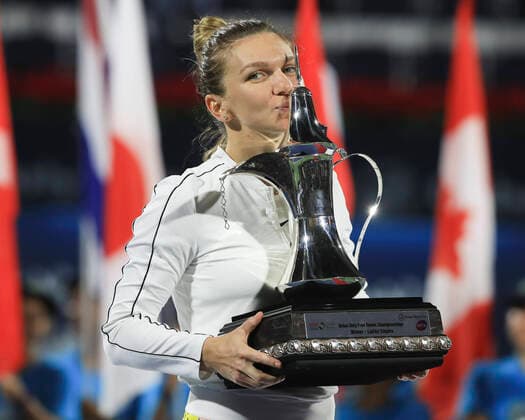 Simona Halep mit dem Pokal, Siegerehrung, Praesentation Tennis - Dubai Tennis Championships 2020 - WTA, Tennis Damen - Dubai Duty Free Tennis Stadium - Dubai - - United Arab Emirates - 22 February 2020. Copyright: xJuergenxHasenkopfx