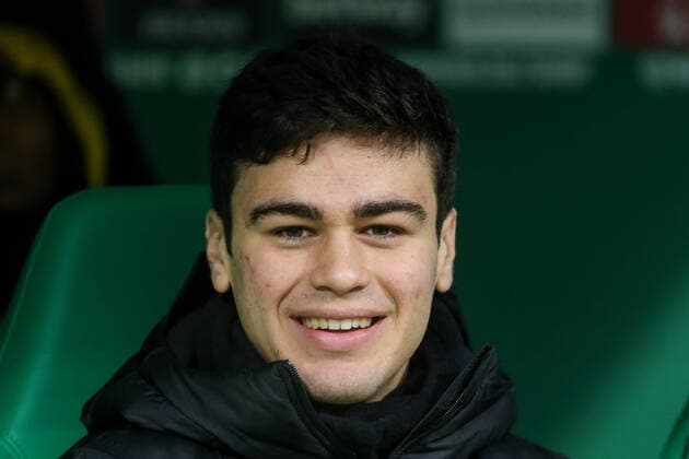 22.02.2020, Fussball, Saison 2019 2020, Bundesliga, 23. Spieltag - SV Werder Bremen - Borussia Dortmund Giovanni Reyna (Borussia Dortmund) DFL REGULATIONS PROHIBIT ANY USE OF PHOTOGRAPHS AS IMAGE SEQUENCES AND OR QUASI-VIDEO. Bremen wohninvest WESERSTADION Bremen Deutschland xRHR-FOTOx xDEx