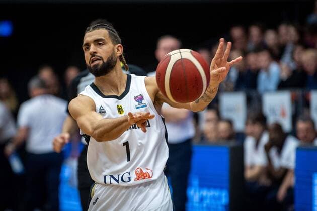 Basketball Vechta 21.02.2020 FIBA EuroBasket 2021 Qualifier Qualifikation Deutschland (GER) - Frankreich (FRA) Joshiko Saibou (Deutschland, No.01)
