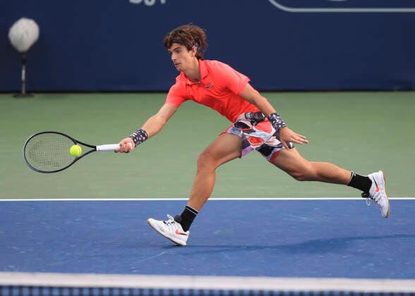 Lorenzo Musetti (ITA) Tennis - Dubai Duty Free Tennis Championships - ATP, Tennis Herren - Dubai Duty Free Tennis Stadium - Dubai - - United Arab Emirates - 24 February 2020. Copyright: xJuergenxHasenkopfx