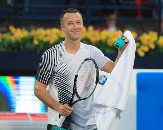 Sport Bilder des Tages Philipp Kohlschreiber(GER) winkt und bedankt sich bei den Zuschauern, Fans nach dem Sieg Tennis - Dubai Duty Free Tennis Championships - ATP, Tennis Herren - Dubai Duty Free Tennis Stadium - Dubai - - United Arab Emirates - 24 February 2020. Copyright: xJuergenxHasenkopfx