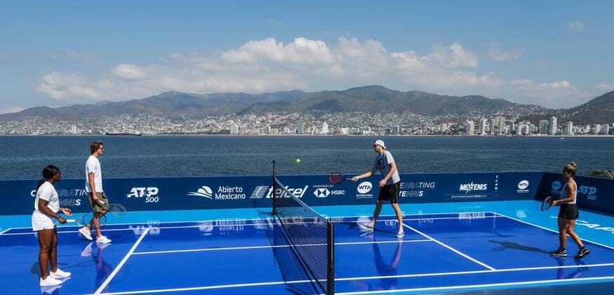 From the left, the players US Sloane Stephens, German Alexander Zverev, US Jhon Isner and Mexican Renata Zarazua in action during an exhibition game as part of Mexican Tennis Open tournament, in Acapulco, Mexico, 24 February 2020. The Open will runs from 22 to 29 February 2020. Mexican Tennis Open tournament !ACHTUNG: NUR REDAKTIONELLE NUTZUNG!  Copyright: xDavidxGuzmánx MEX5857 20200224-637181739716167029