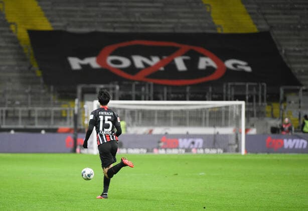 2020 Bilder des Jahres, Sport 02 Februar Sport Themen der Woche KW09 Sport Bilder des Tages 24.02.2020, xmhx, Fussball 1.Bundesliga, Eintracht Frankfurt - Union Berlin emspor, v.l. Daichi Kamada (Eintracht Frankfurt) (DFL DFB REGULATIONS PROHIBIT ANY USE OF PHOTOGRAPHS as IMAGE SEQUENCES and or QUASI-VIDEO) Frankfurt am Main *** 24 02 2020, xmhx, Football 1 Bundesliga, Eintracht Frankfurt Union Berlin emspor, v l Daichi Kamada Eintracht Frankfurt DFL DFB REGULATIONS PROHIBIT ANY USE OF PHOTOGRAPHS as IMAGE SEQUENCES and or QUASI VIDEO Frankfurt am Main