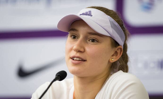 February 24, 2020, Doha, QATAR: Elena Rybakina of Kazakhstan talks to the media after winning her first round match at the 2020 Qatar Total Open WTA, Tennis Damen Premier 5 tennis tournament 2020 Qatar Total Open, Tennis, Doha, Qatar, Feb 24 - ZUMAa181 20200224_zaa_a181_032 Copyright: xRobxPrangex