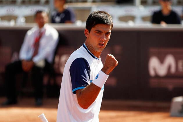 Tenis, Chile Dove MenCare Open ATP, Tennis Herren 250 de Santiago. El tenista Tomas Barrios de Chile celebra el punto durante el ATP 250 Chile Dove MenCare Open Santiago, Chile. 26 02 2020 Felipe Zanca Photosport ATP 250 de Santiago 2020, Tomas Barrios vs Hugo Dellien