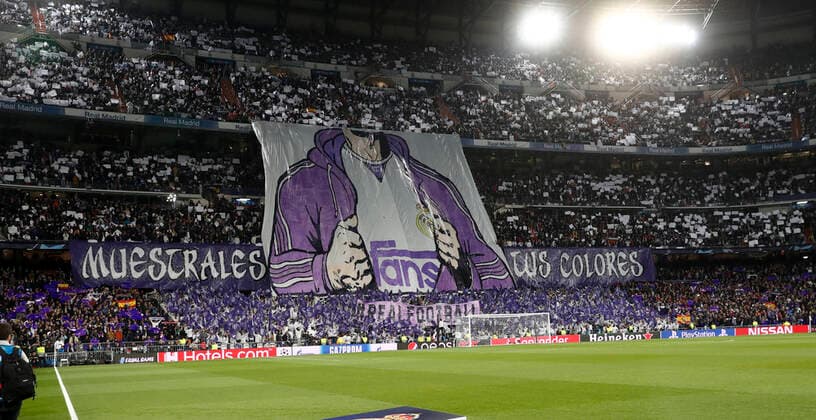 Partido de ida de octavos de la Liga de Campeones entre el Real Madrid y el Manchester City en el Bernabeu. En la imagen, un mosaico de los aficionados del Real Madrid. First leg of 1 8 Champions League match between Real Madrid and Manchester City. In this picture, a mosaic of Real Madrid fans. 