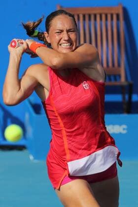 Tennis player Kateryna Bondarenko, from Ukraine, returns a ball to the British Heather Watson during a game of the Mexican Tennis Open held in Acapulco, in the state of Guerrero, Mexico, 26 February 2020. EFE David Guzman Mexican Tennis Open in Acapulco !ACHTUNG: NUR REDAKTIONELLE NUTZUNG!  Copyright: xDavidxGuzmanx MEX6151 20200227-637183628551280209