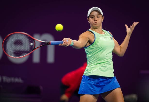 February 27, 2020, Doha, QATAR: Ashleigh Barty of Australia in action during her quarter-final match at the 2020 Qatar Total Open WTA, Tennis Damen Premier 5 tennis tournament against Garbine Muguruza of Spain 2020 Qatar Total Open, Tennis, Doha, Qatar, Feb 27 - ZUMAa181 20200227_zaa_a181_131 Copyright: xRobxPrangex