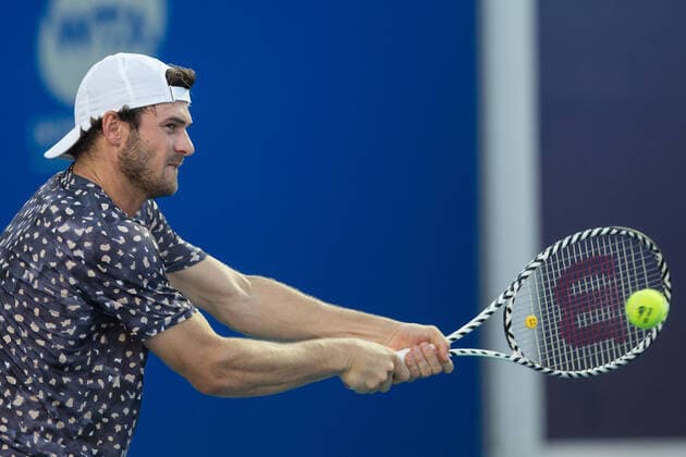 (200228) -- ACAPULCO, Feb. 28, 2020 (Xinhua) -- Tommy Paul of the United States hits a return during the men s singles quarterfinal match against John Isner of the United States at the 2020 ATP, Tennis Herren Mexican Open tennis tournament in Acapulco, Mexico, Feb. 27, 2020. (Xinhua Francisco Canedo) (SP)MEXICO-ACAPULCO-TENNIS-ATP-MEXICAN OPEN-MEN S SINGLES QUARTER FINALS 