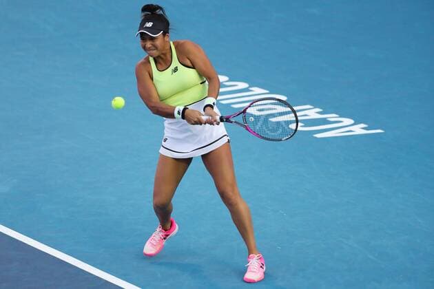 MEX6617. ACAPULCO (MÉXICO),29 02 2020.- British tennis player Heather Watson returns a ball against Canadian Leylah Fernandez, during a game of the Mexican Tennis Open held in Acapulco, Guerrero, Mexico, 29 February 2020. EFE David Guzmán Mexican Tennis Open in Acapulco !ACHTUNG: NUR REDAKTIONELLE NUTZUNG!  Copyright: xDavidxGuzmánx MEX6607 20200301-637186412474832523
