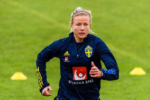 200303 Hanna Glas during a practice with Sweden ahead of Algarve Cup 2020 on March 3, 2020 in Albufeira. Photo: Ludvig Thunman BILDBYRAN kod LT 35748 bbeng fotboll soccer football women dam algarve cup 2020 sverige sweden practice Copyright: LUDVIGxTHUNMAN BB200303LT066