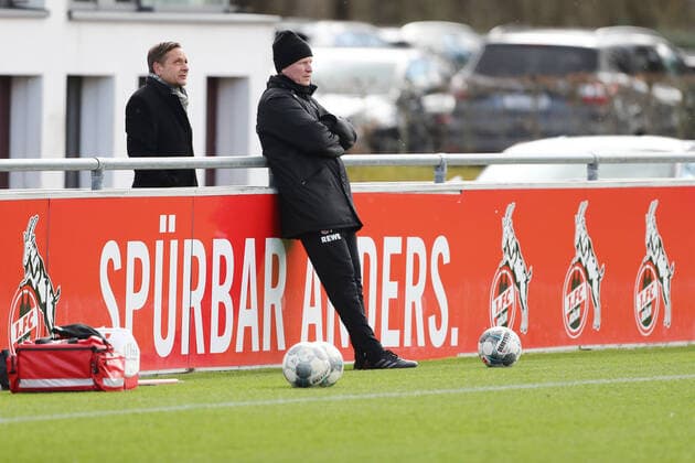1.FC Köln Training von links: Horst Heldt (1.FC Köln), Markus Gisdol (1.FC Köln) 03.03.2020