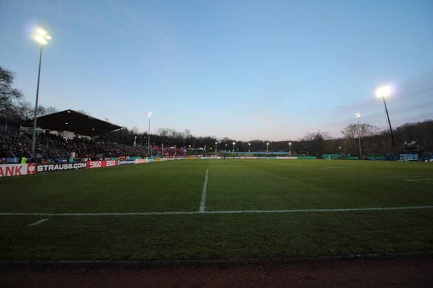 Fußball, Stadiongeschichte 1. FC Saarbrücken 03.03.2020, xklex, Fussball DFB-Pokal 1 4 Finale, 1.FC Saarbruecken - Fortuna Düsseldorf emspor, v.l. Herrmann-Neuberger-Stadion in Völklingen, DFB-Pokal, Flutlicht (DFL DFB REGULATIONS PROHIBIT ANY USE OF PHOTOGRAPHS as IMAGE SEQUENCES and or QUASI-VIDEO) Voelklingen